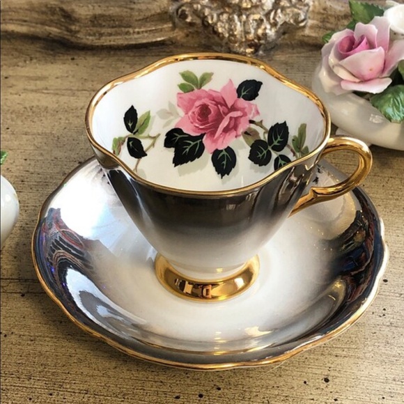 Windsor Fine Bone China Silver Ombré Teacup & Saucer Large Pink Cabbage Rose - Picture 2 of 7